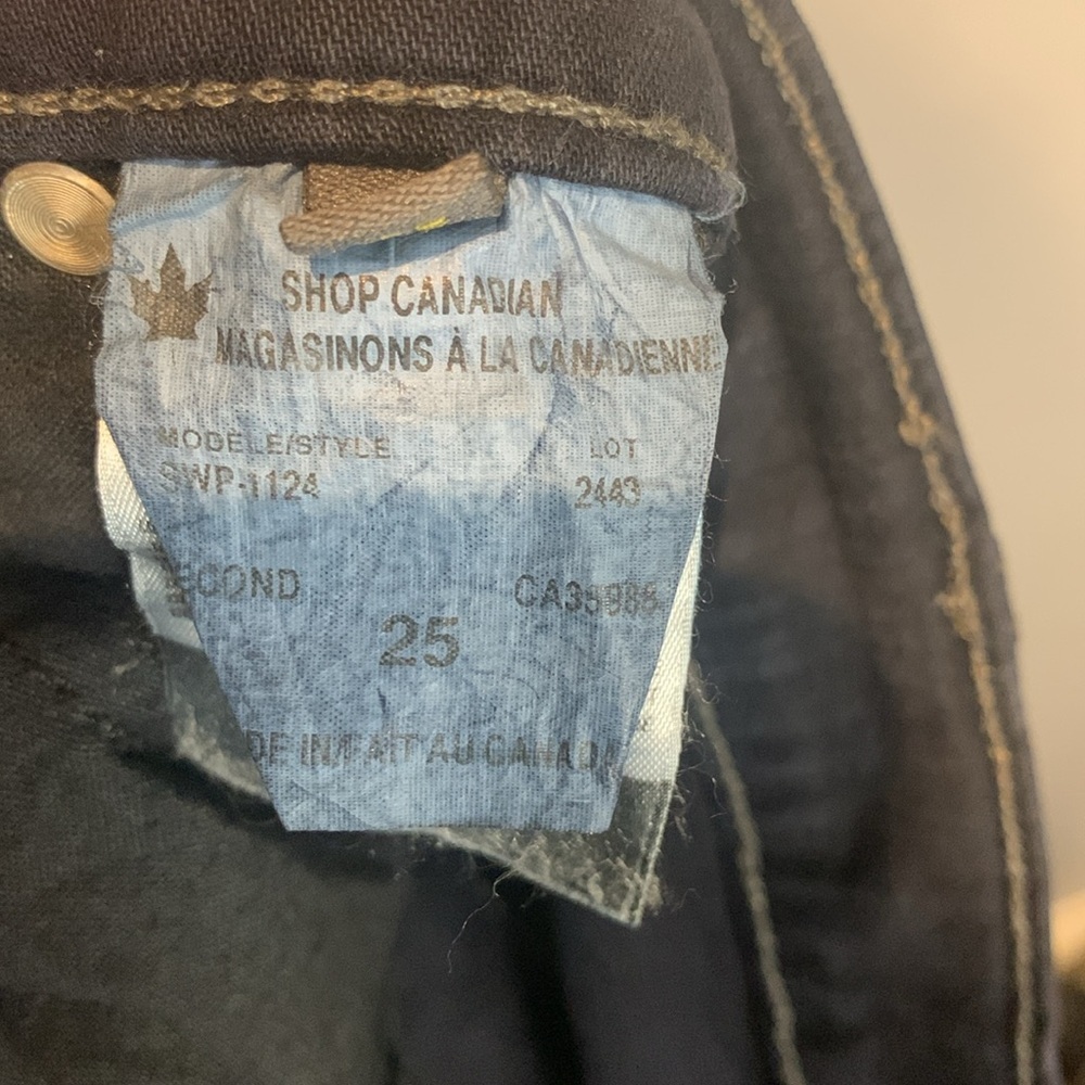 Second Yoga Jeans Dark Wash - Picture 6 of 7